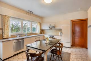 Charmante karakterwoning gelegen in de gegeerde Blakmeers-verkaveling, een groene omgeving met tal van wandel- en fietsroutes, waar het rustig...