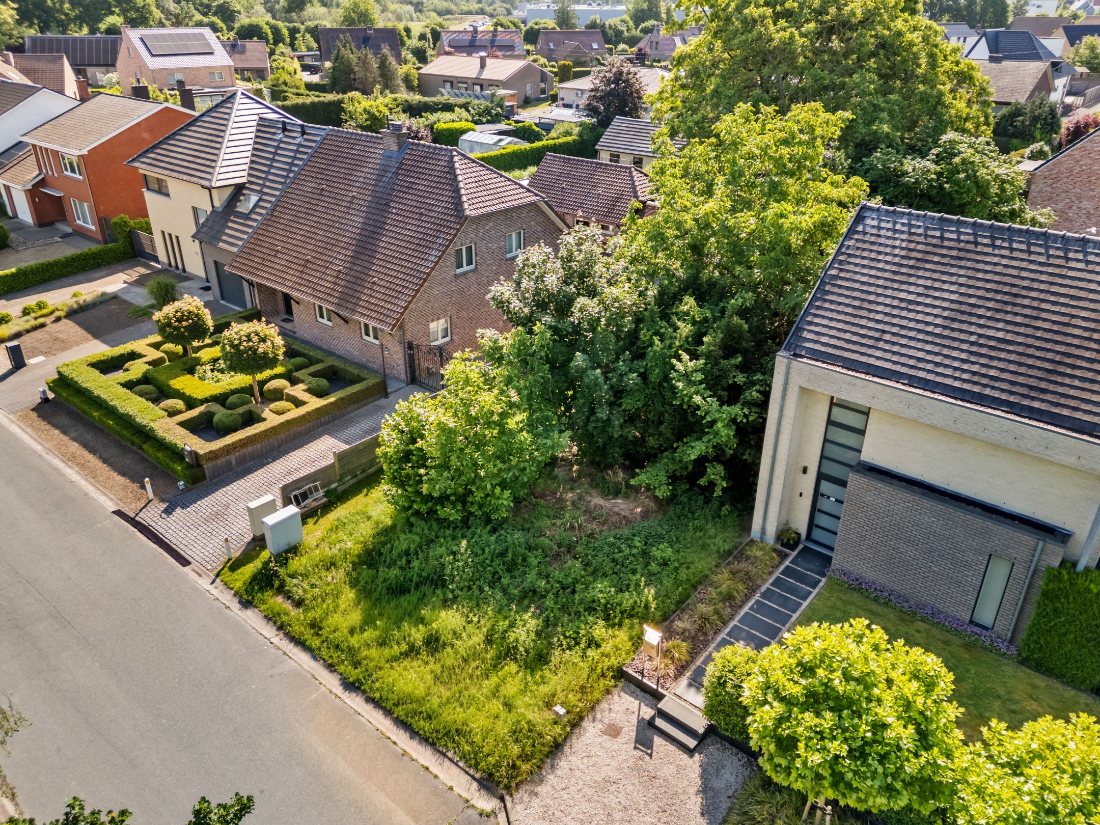 Ideaal gelegen bouwgrond van 420m² voor half-open bebouwing in Hasselt. - foto 4