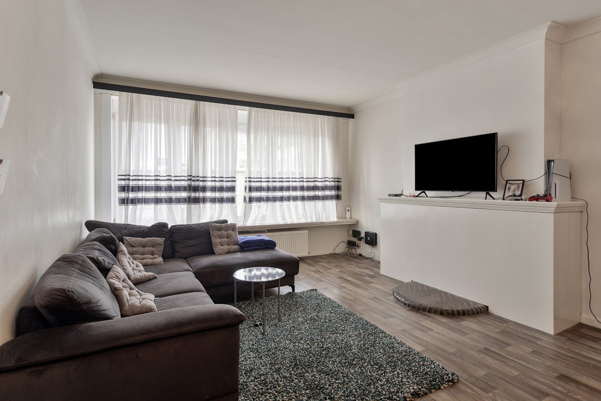 Appartement met 2 slaapkamers en ruim terras te Deurne! - foto 3