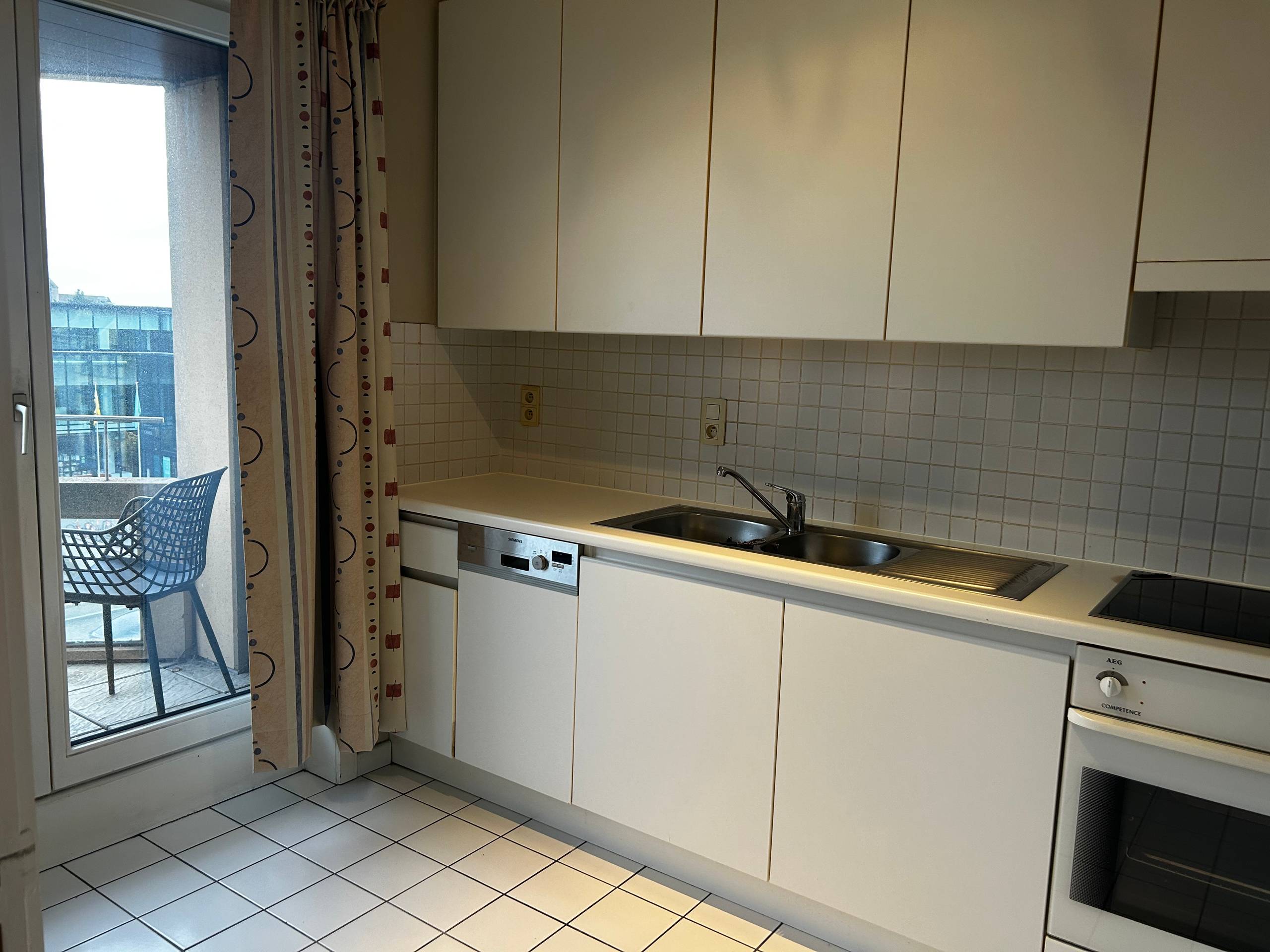 Appartement met 2 slaapkamers in het centrum van Veurne - foto 4