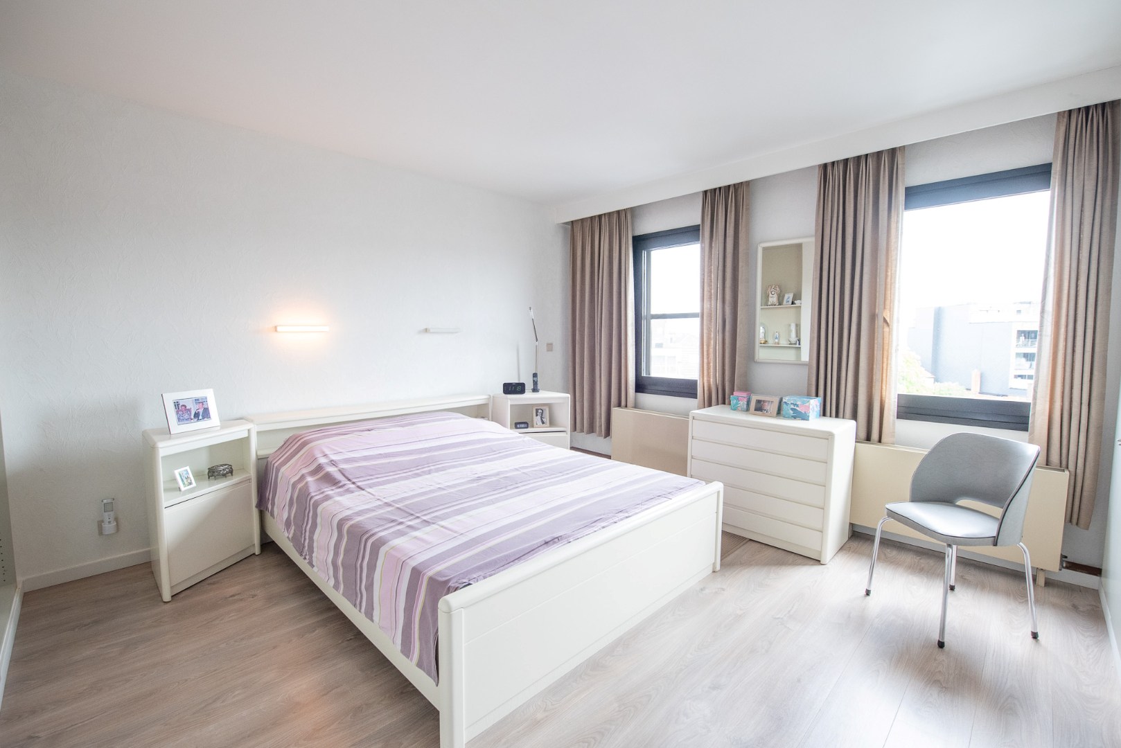 Te koop – Ruim gerenoveerd appartement in Residentie Regenboog. - foto 5