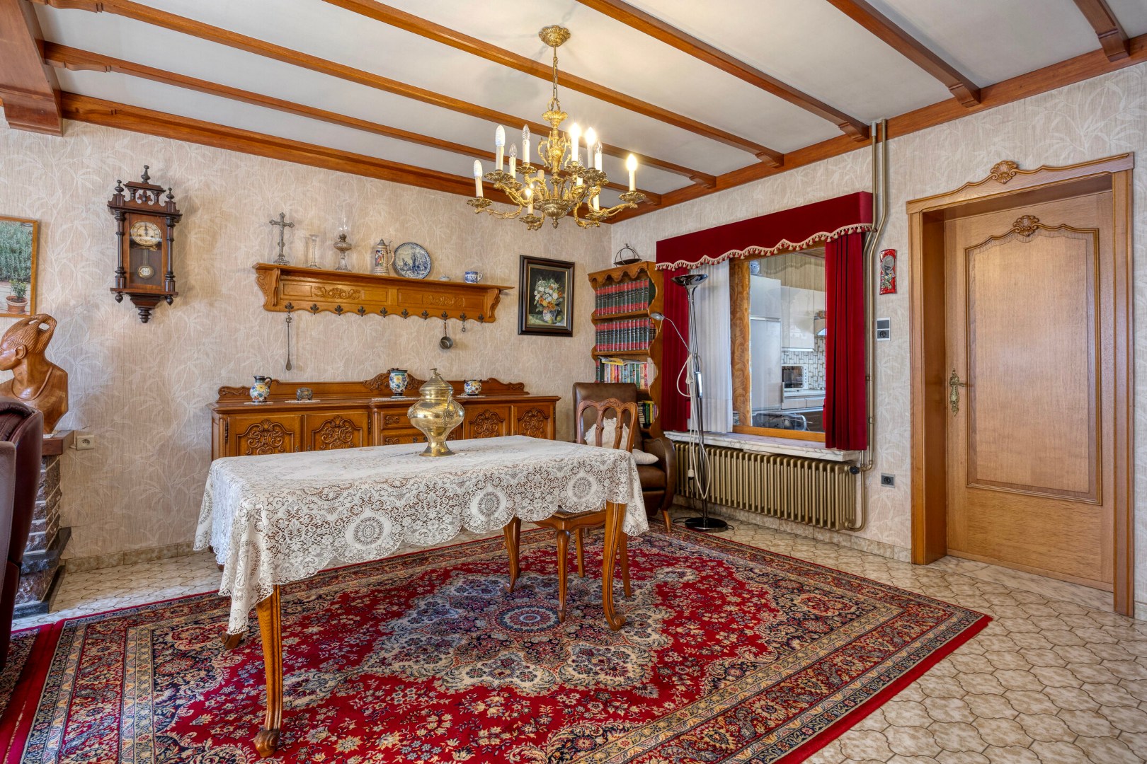 Woning met 3 slaapkamers en garage in het centrum van Meerhout ! - foto 5