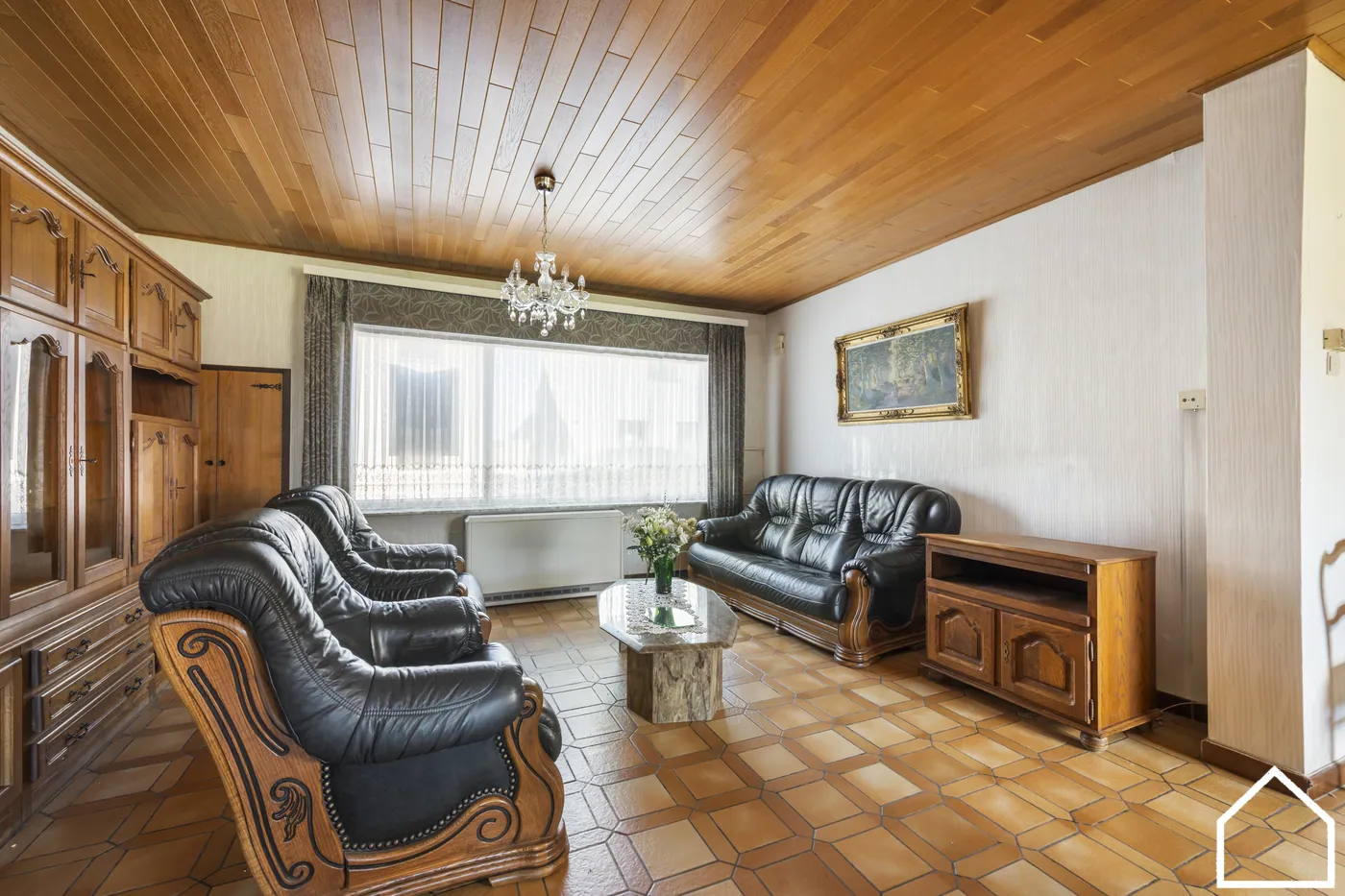 GROTE TE RENOVEREN WONING MET 6SLPKS, GARAGE EN TOFFE TUIN - foto 5