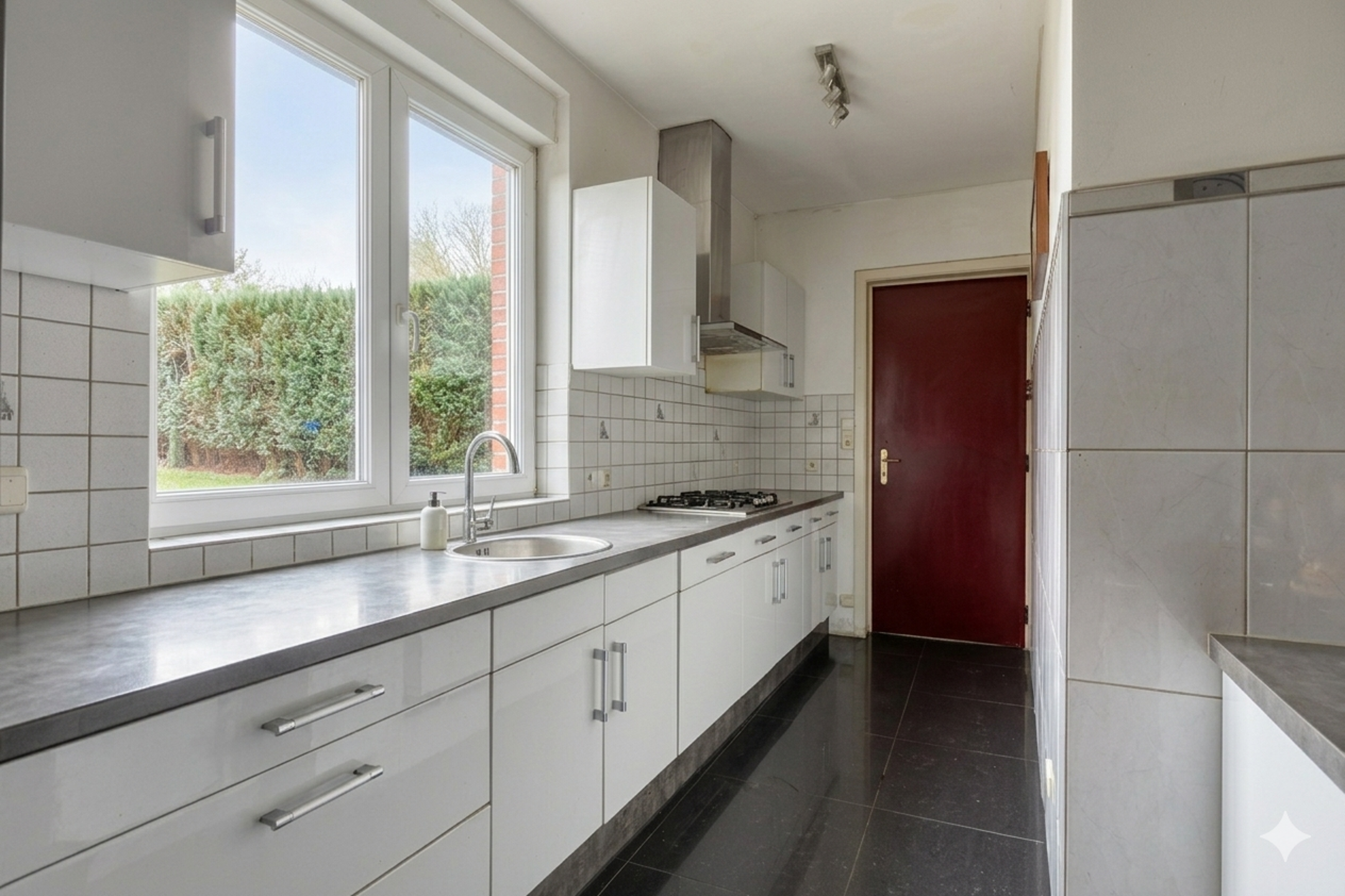 4 gevel met 5 kamers op TOP-locatie - foto 4