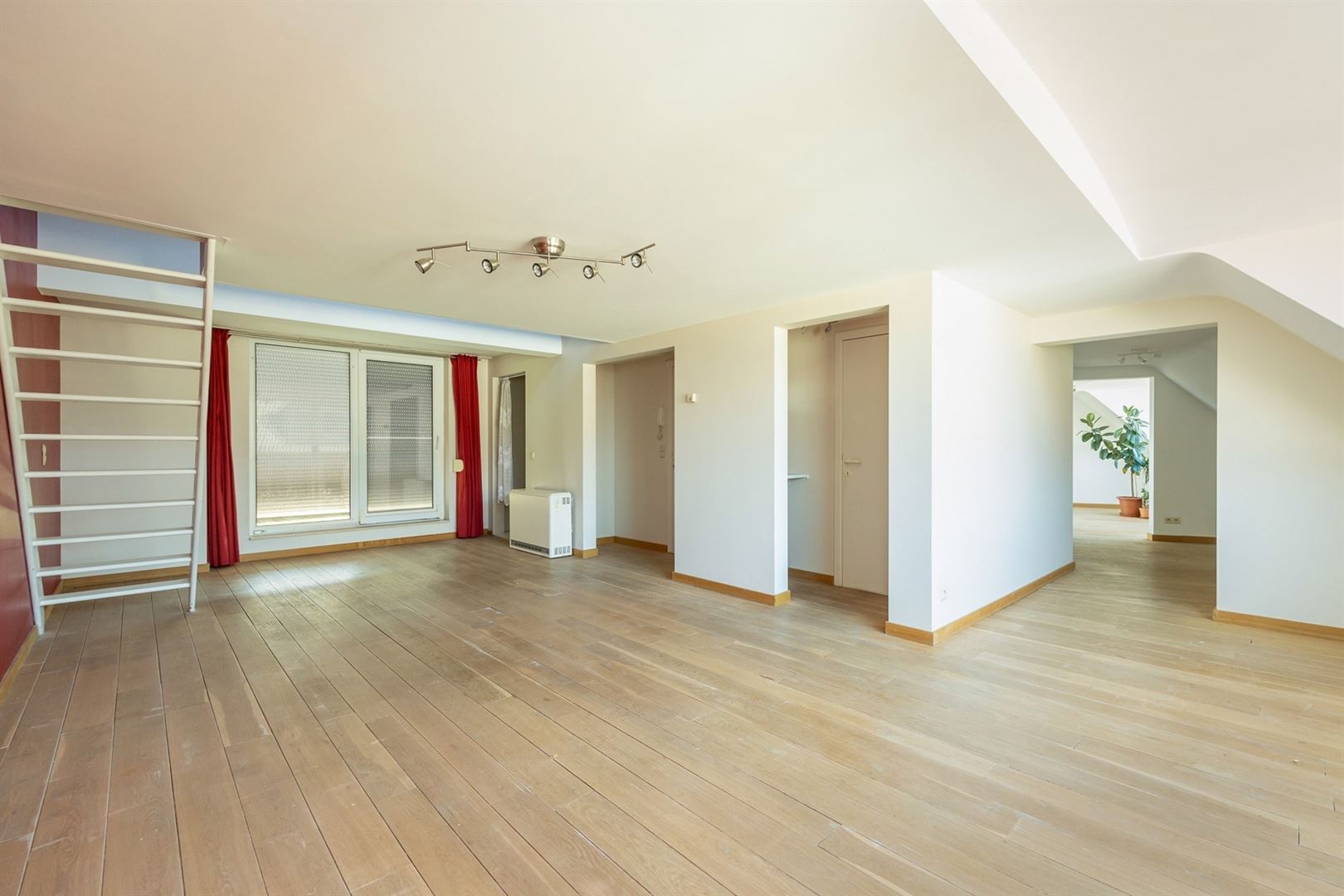 Ruim duplexappartement 120m² met groot terras 40m²  - foto 5