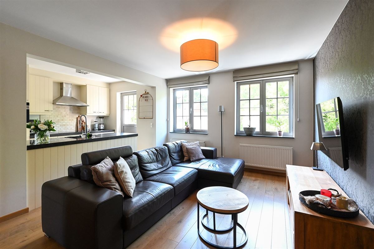 Stijlvol appartement met 2 slaapkamers, 2 terrassen en garageplaats - foto 1