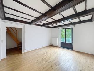 Appartement lumineux 1 chambre avec grande terrasse – Quartier Européen à Ixelles📍 Rue du Trône 175 – 1050 IxellesSitué Rue du Trône, à seulement 5...