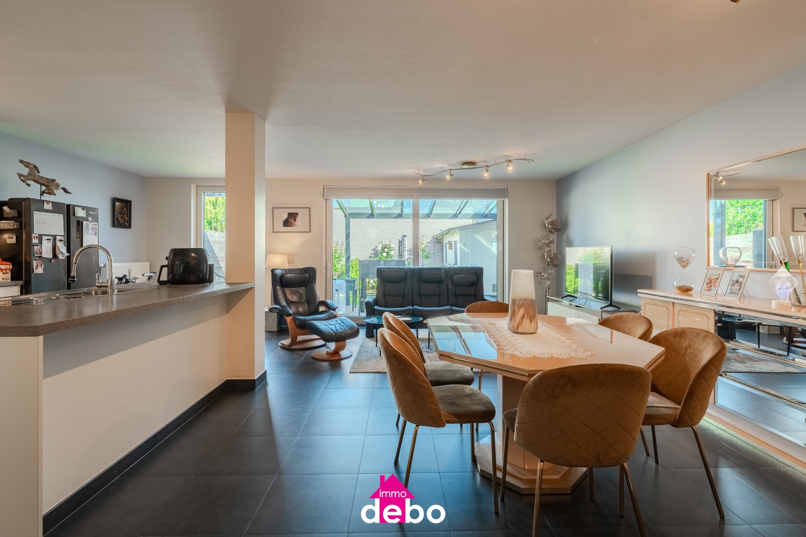 Instapklaar gelijkvloersappartement met tuin en garage op topligging in Bredene - photo 4