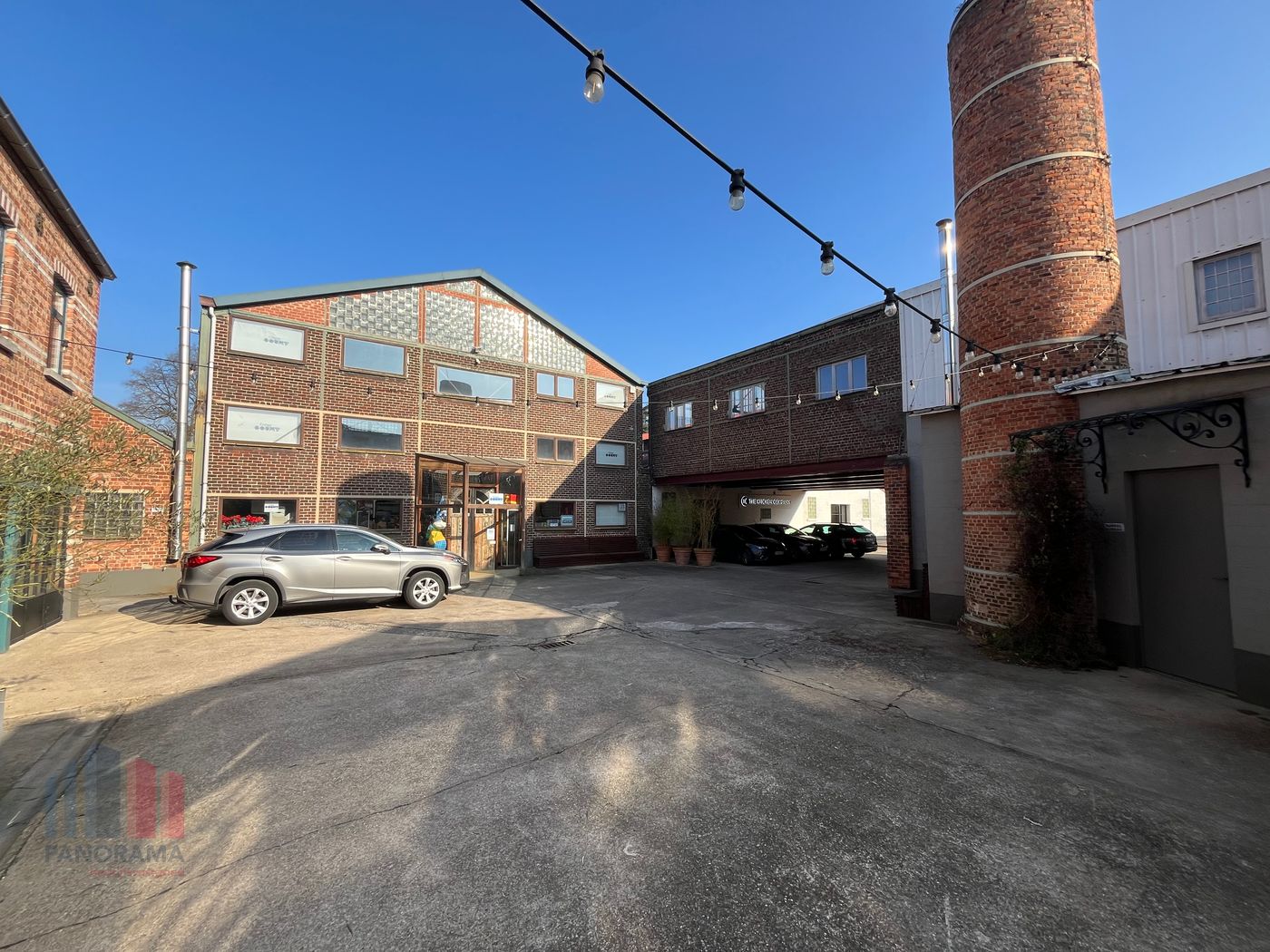 Office with industrial character and prime location in Drongen - photo 5