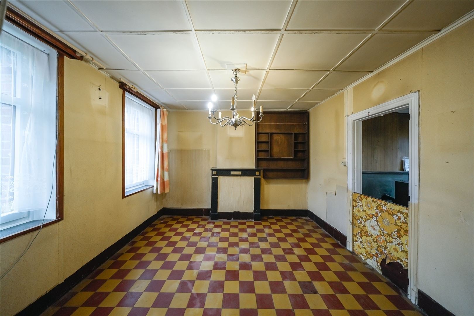 Ruim huis: Woonkamer, Keuken, Veranda in Longuevill - foto 3