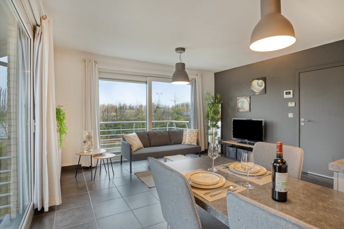 Appartement met 1 slaapkamer, 2 terrassen en kelder te Veurne. - foto 3