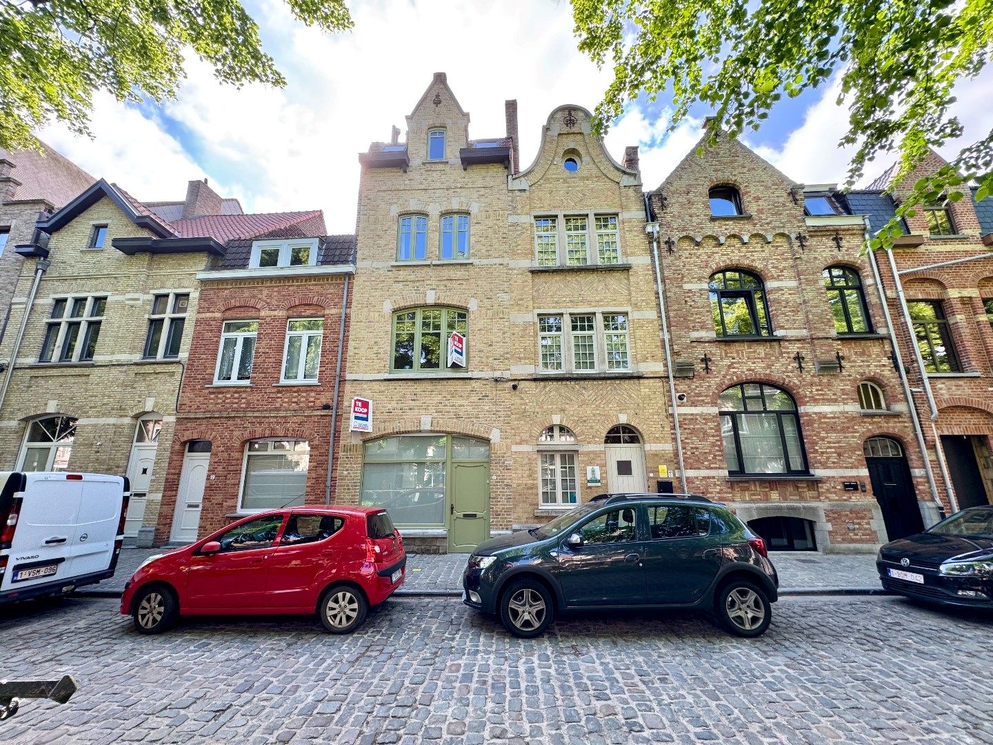 INSTAPKLARE WONING MET 5 SLPKS, 2 BADKAMERS EN TERRAS - foto 1
