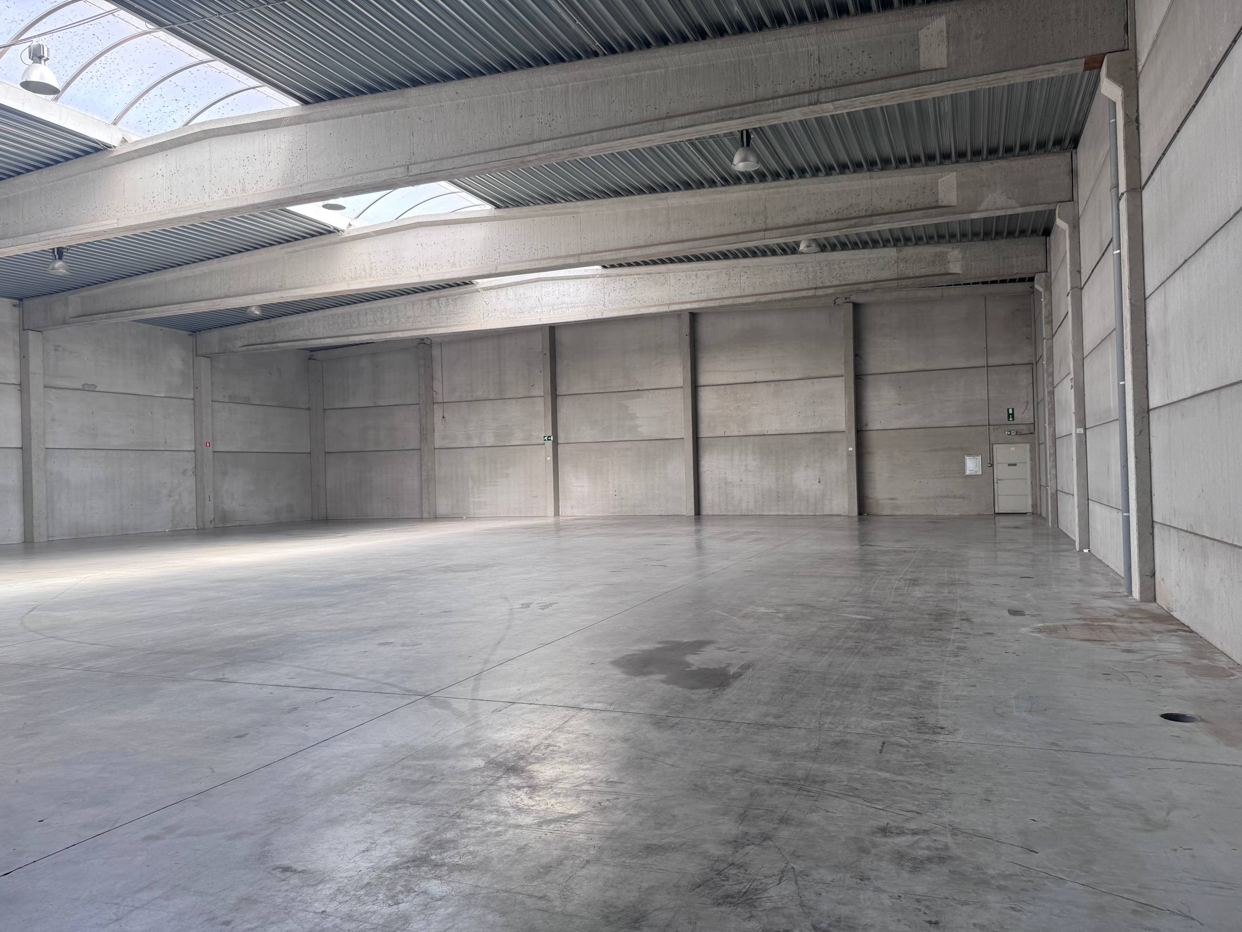 Magazijnruimte van 1.003 m² op absolute toplocatie vlakbij E17 - photo 4