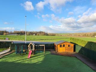 ZAT 4/4 — BEZOEKDAG OP AFSPRAAK 0488 85 81 84 In het landelijke Roborst, een deelgemeente van Zwalm in de prachtige Vlaamse Ardennen, bevindt...