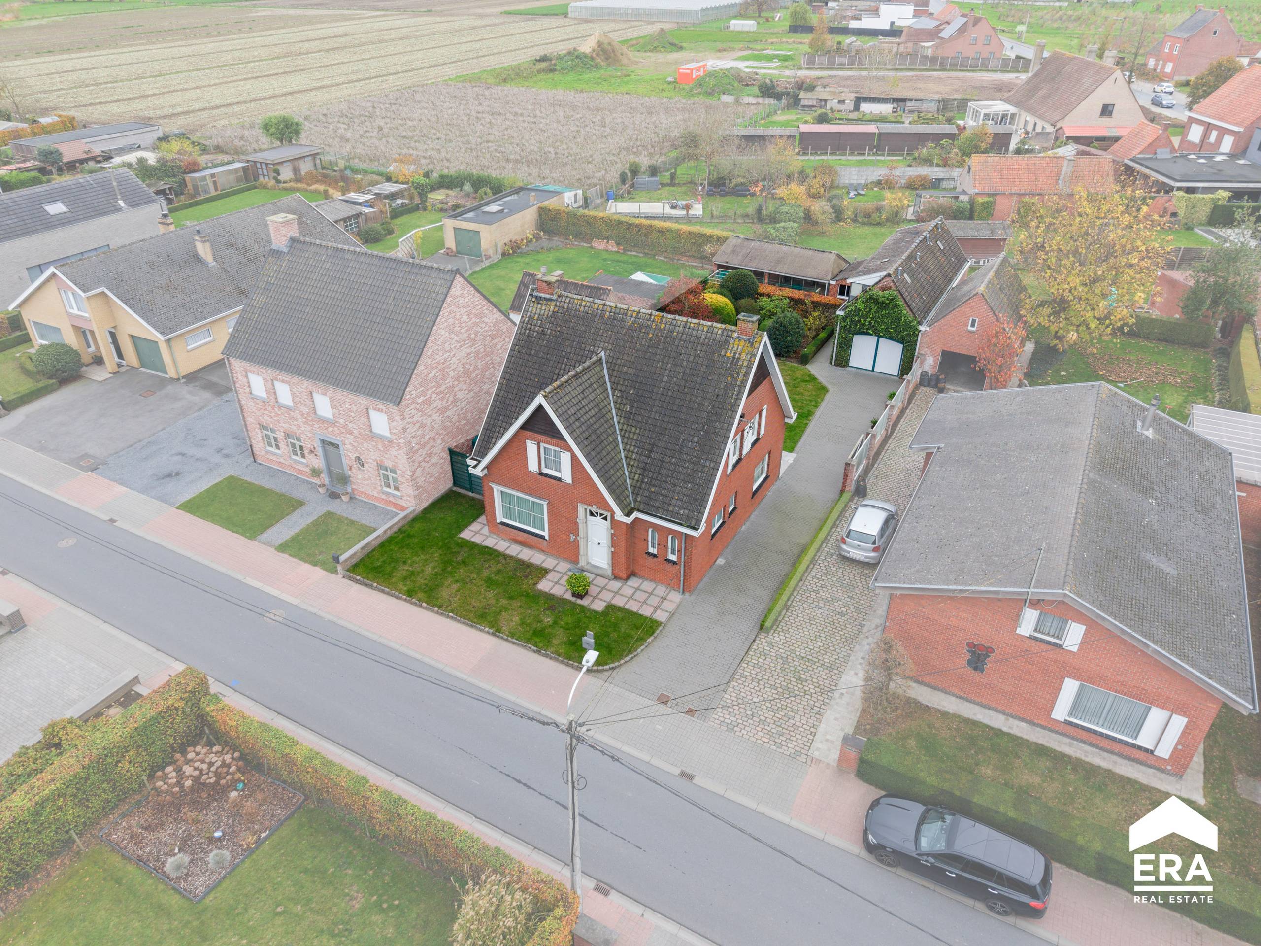 Op te frissen gezinswoning te koop in Staden - foto 1