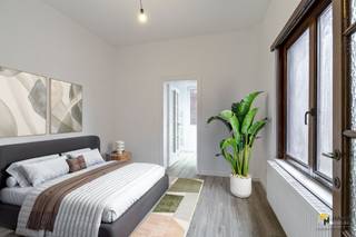 Dankzij deze centrale ligging woon je op een strategisch punt: de stad ligt binnen handbereik, terwijl je via de nabijgelegen invalswegen ook snel...