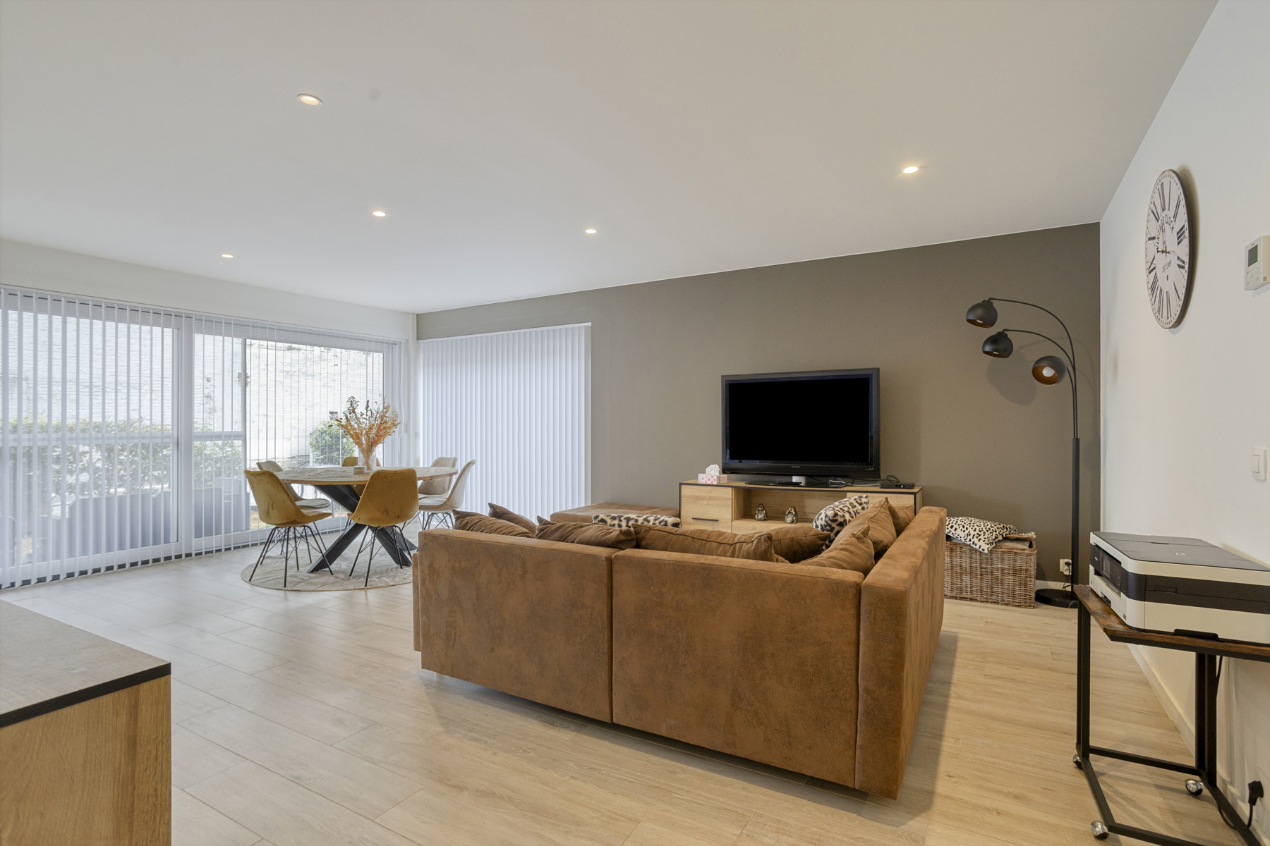 Prachtig gelijkvloers BEN-appartement met terras en parking - foto 4