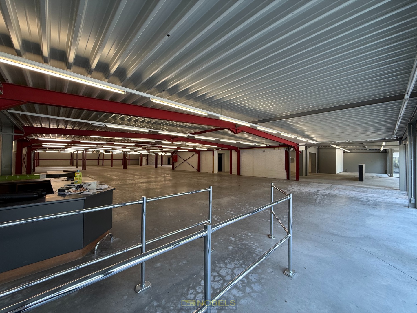 Te huur, commerciële ruimte te Mont-de-l'Enclus - photo 5