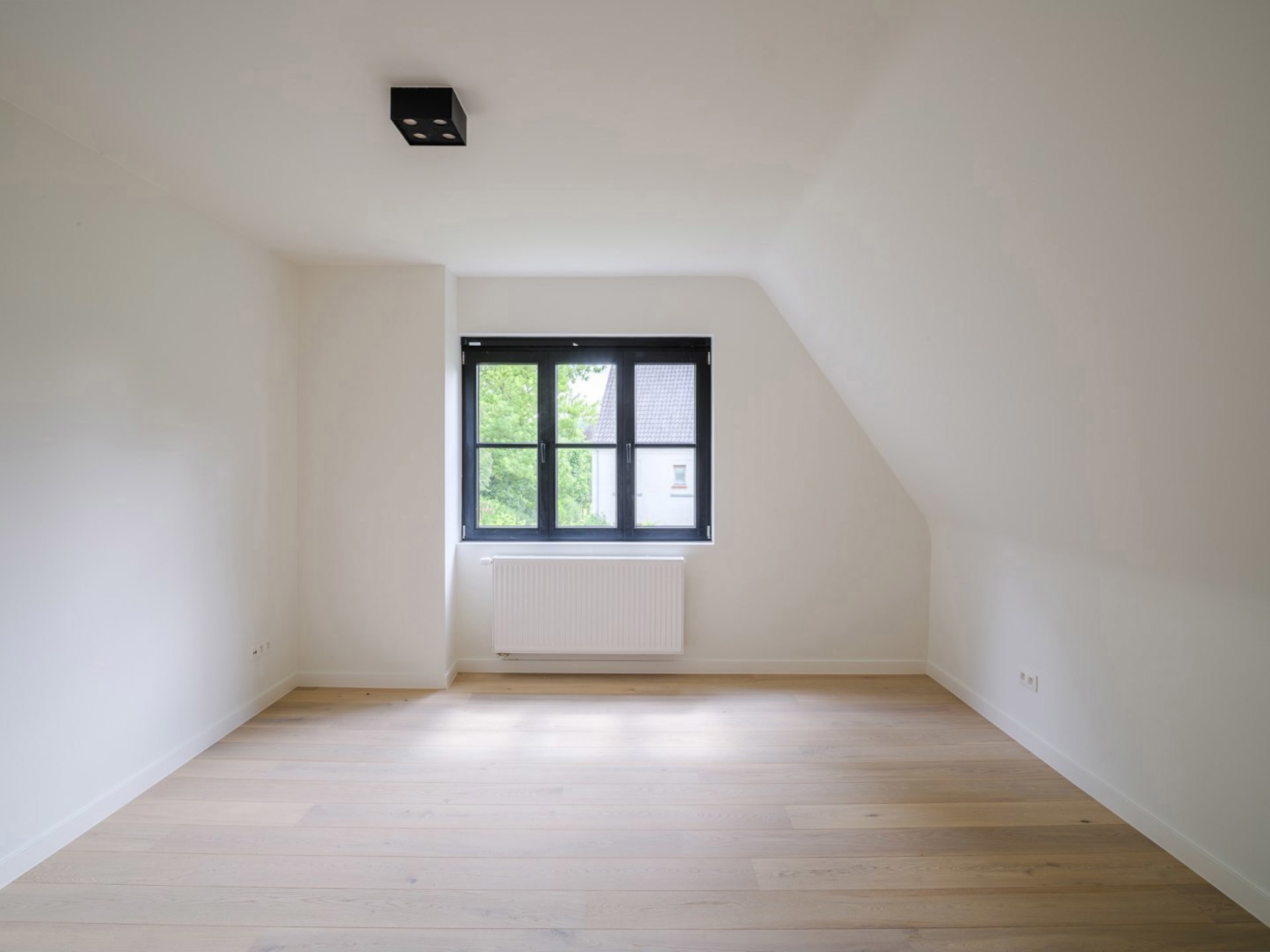 Zesslaapkamer villa in hartje De Pinte - foto 4
