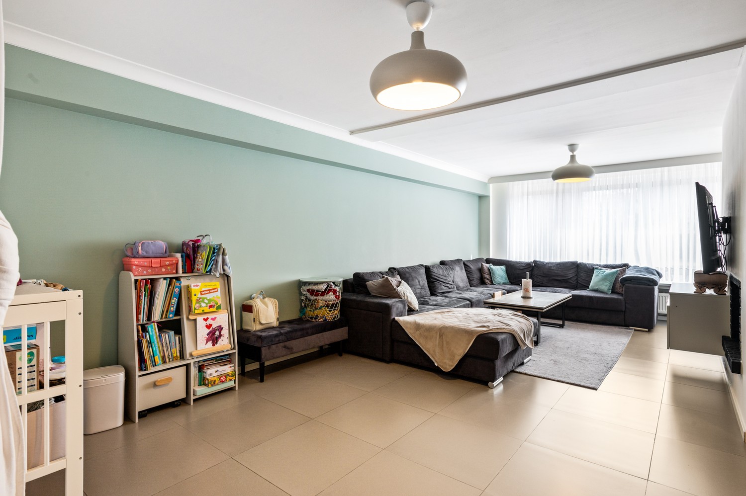 Gerenoveerd appartement met 2 slaapkamers te Deurne! - foto 4