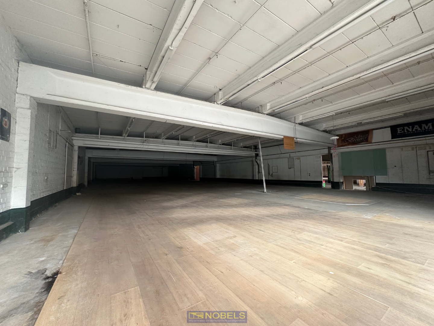 Te huur ruim, industrieel magazijn gelegen te Ronse - foto 4