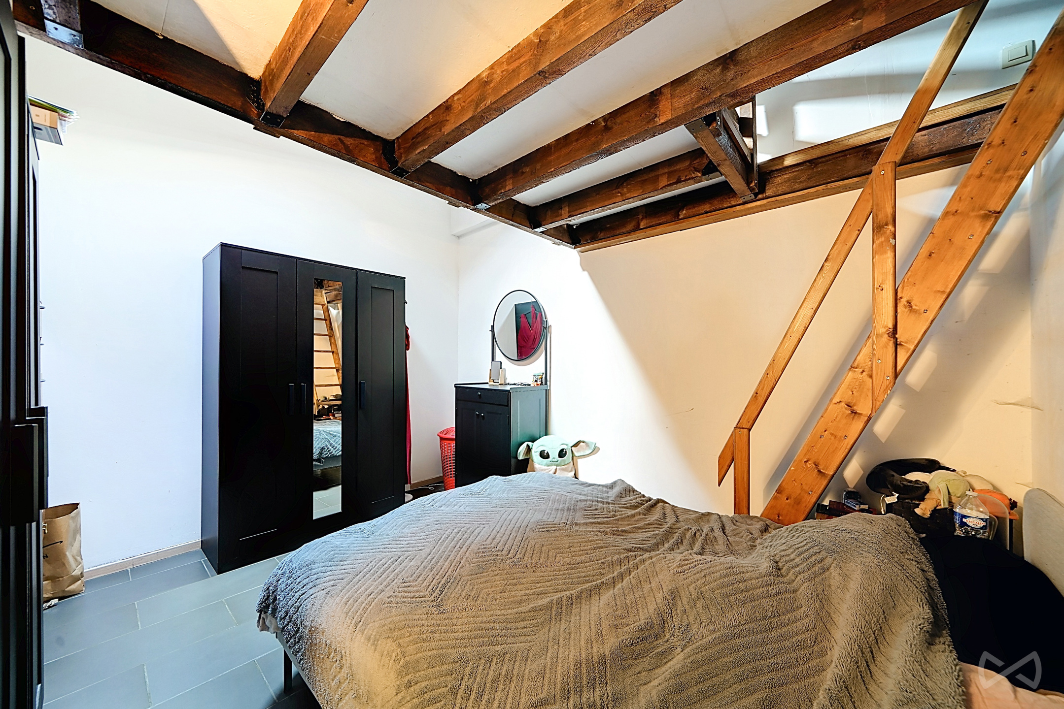 Appartement te koop in Jemeppe-Sur-Sambre met 2 slaapkamers - foto 4