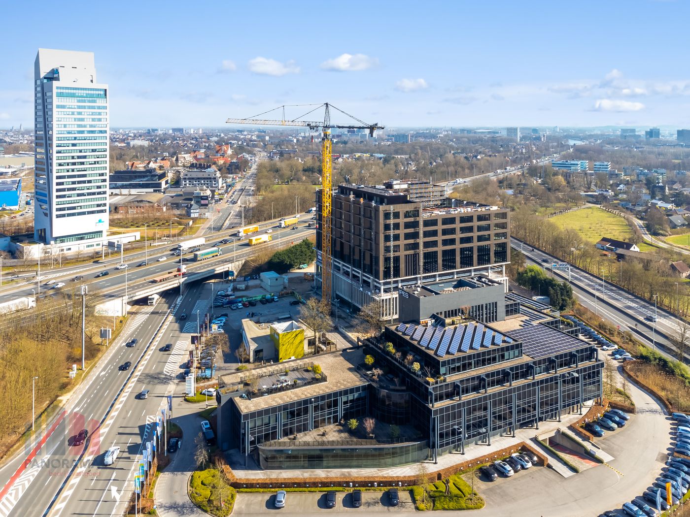 981 m² instapklare kantoren NAAST afrit E40 Sint-Denijs-Westrem - foto 2