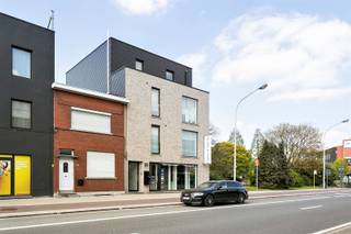 Prachtig nieuwbouwduplex met 2 slaapkamers en terras te Wilrijk OMGEVINGDit duplexappartement bevindt zich langs de Boomsesteenweg met tal van...