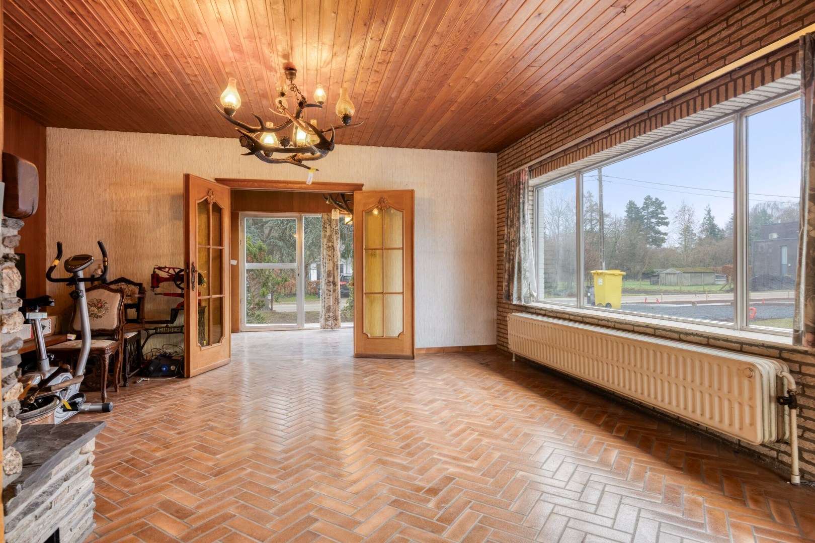 Open bebouwing met 3 slaapkamers, ruime garage op een perceel van 9a 62ca– EPC 596 kWh/m² - bewoonbare opp. 218 m² - foto 5