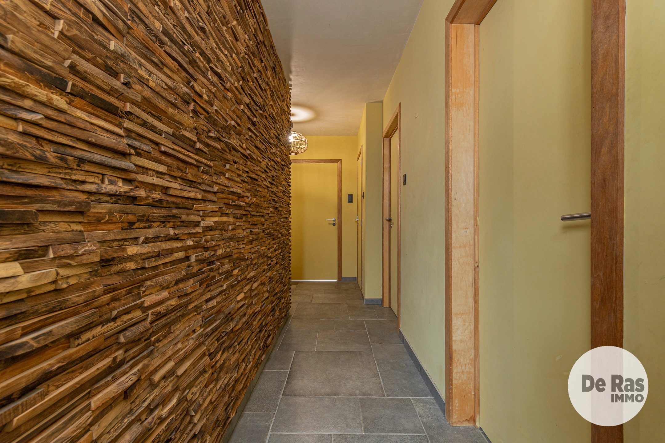 WICHELEN - Ruime duplex op centrale locatie/2 slp - foto 4