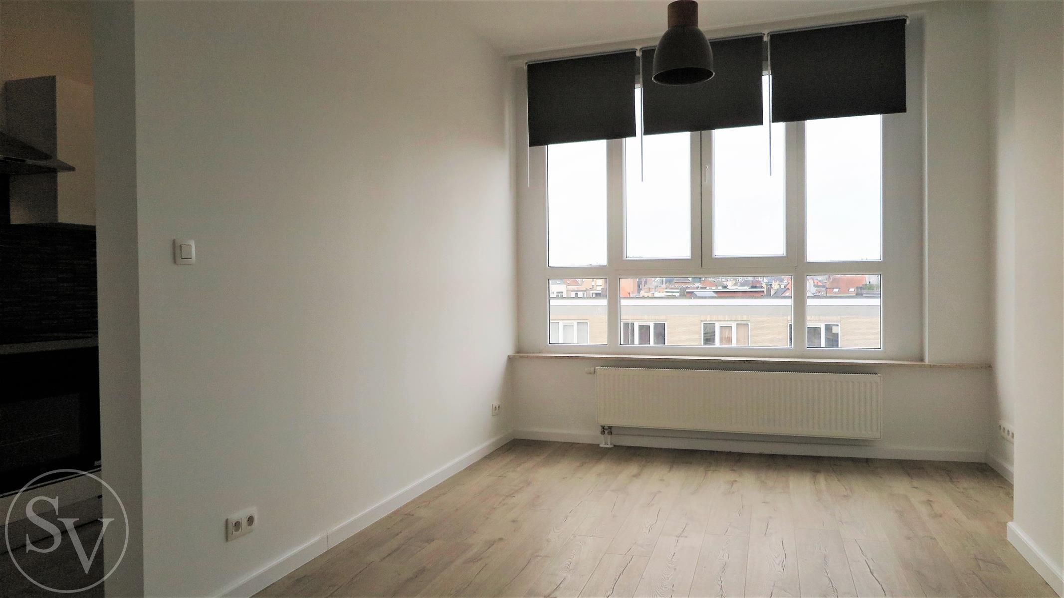 Compact 1 slpk appartementje met terras. - foto 4