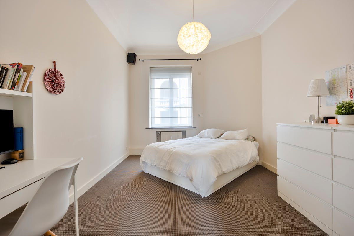 For sale: studio in a prime location Molière &amp; Churchill - photo 2