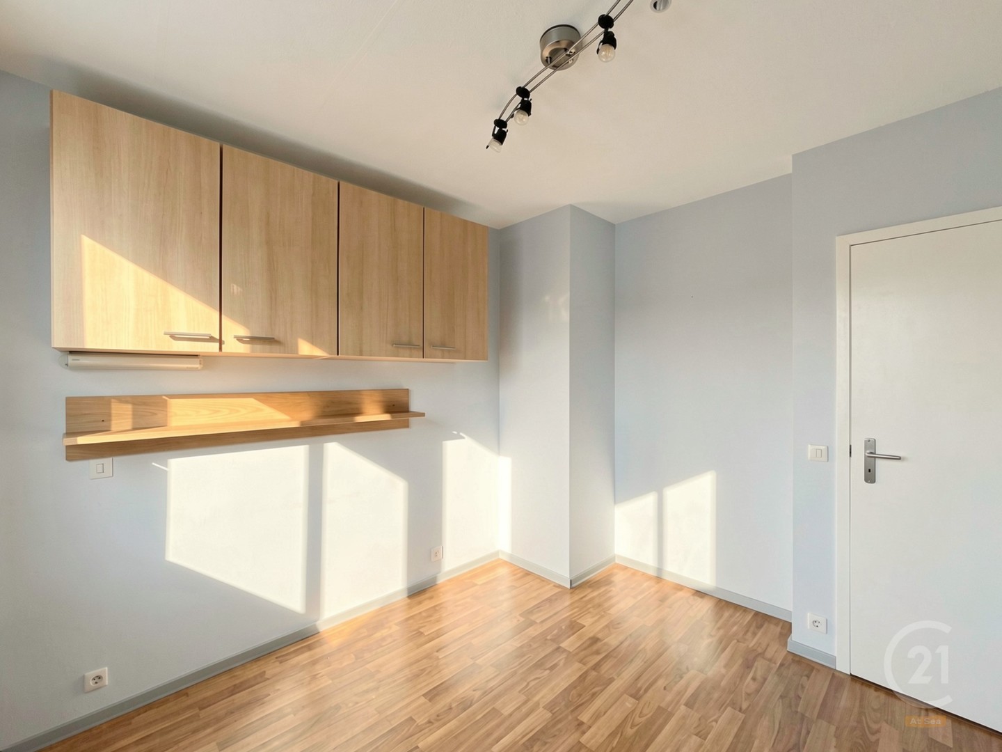 Apartment for sale in Ostend with 1 bedroom - photo 5