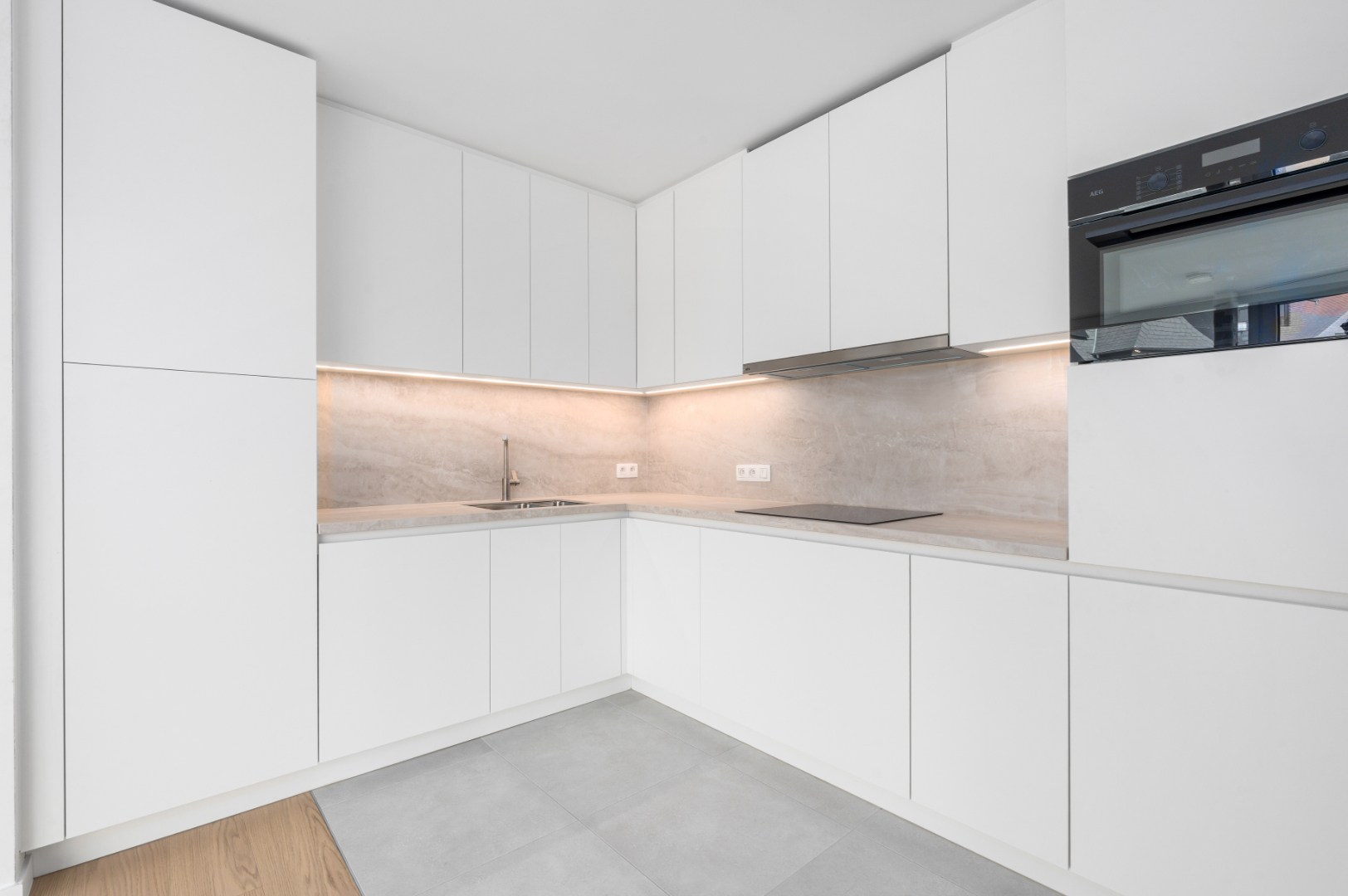 PRACHTIG NIEUWBOUWAPPARTEMENT OP 200 METER VAN DE ZEEDIJK - foto 2