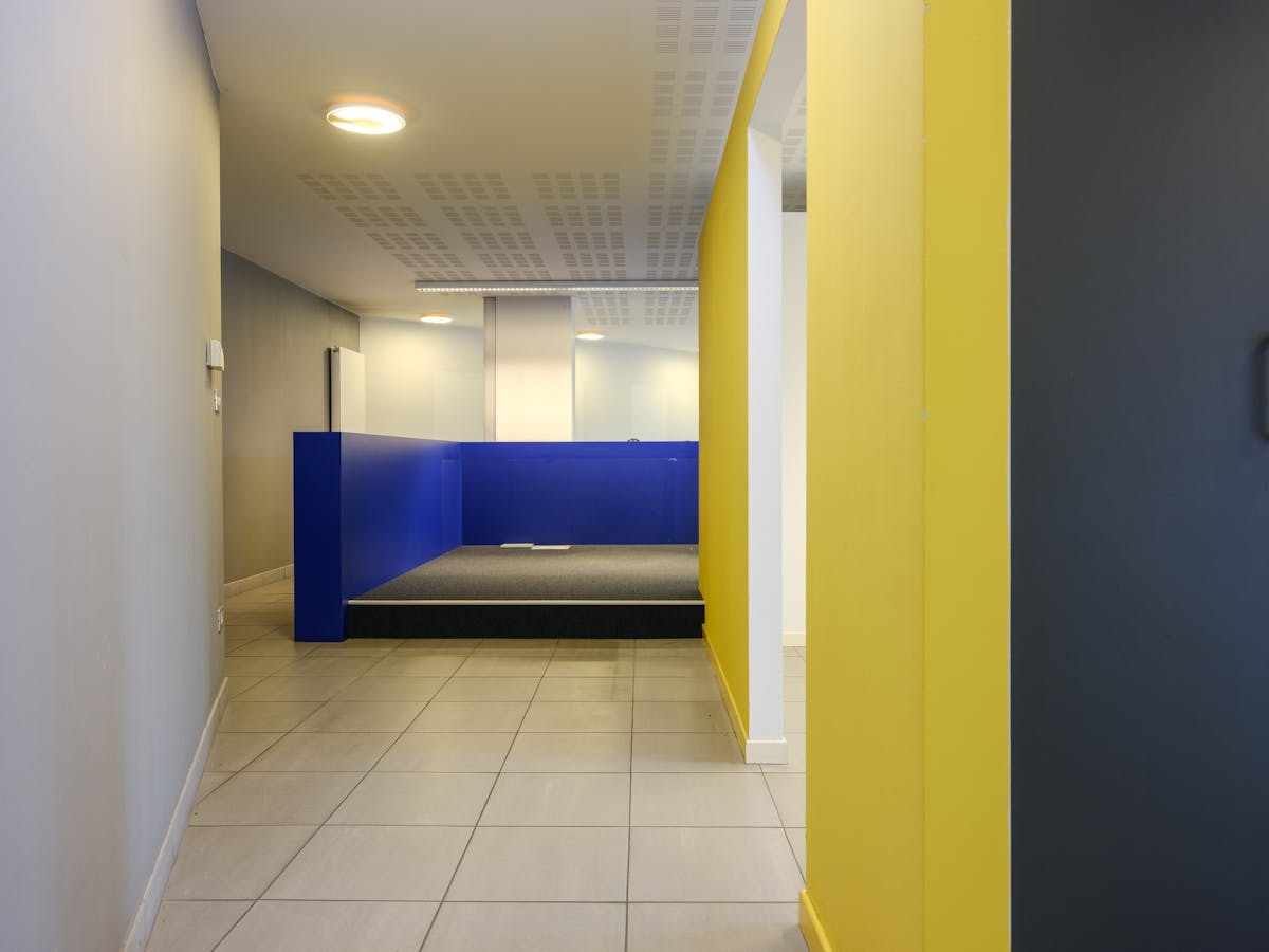 Kantoor van ca. 117m² te koop in centrum Tielt - foto 2