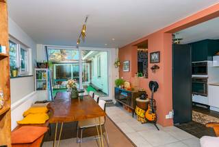 Sfeervolle woning vlakbij de jachthaven. Rustig gelegen nabij sporthal, openbaar vervoer, invalswegen, E19 en op wandelafstand van het...