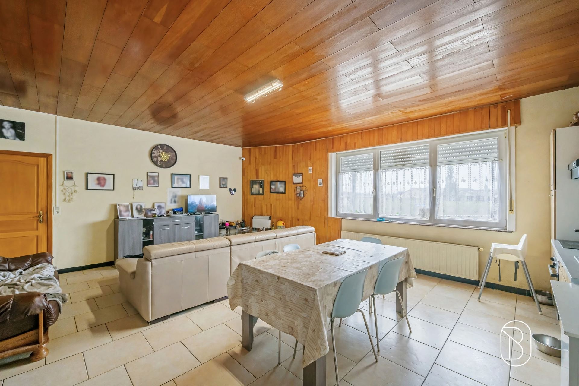 Verhuurde opbrengsteigendom met 4 appartementen in Froidmont - foto 4