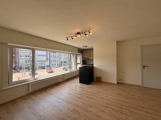 Deze studio is gelegen in de Astridlaan 24, op wandelafstand van zee en strand. We situeren ons op een boogscheut van centrum Blankenberge, maar...