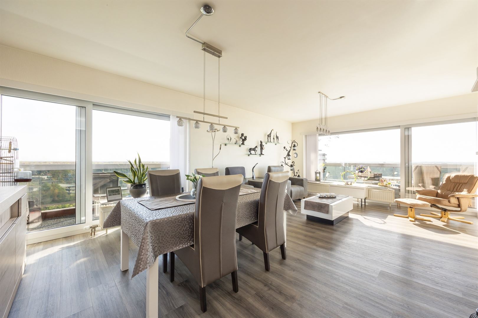 3 slaapkamer hoekappartement met panoramisch uitzicht - foto 3