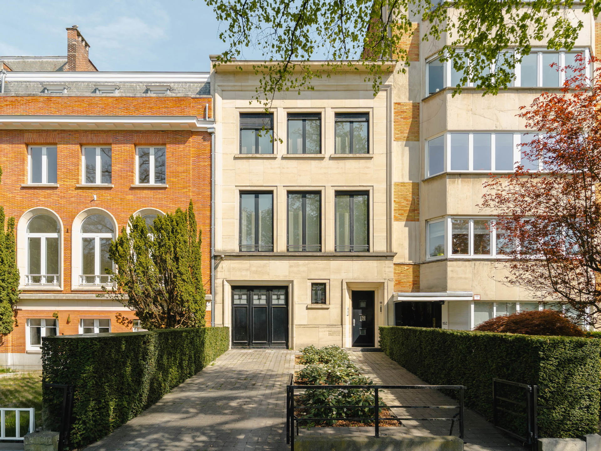 House for sale in Brussels with 4 bedrooms - photo 1