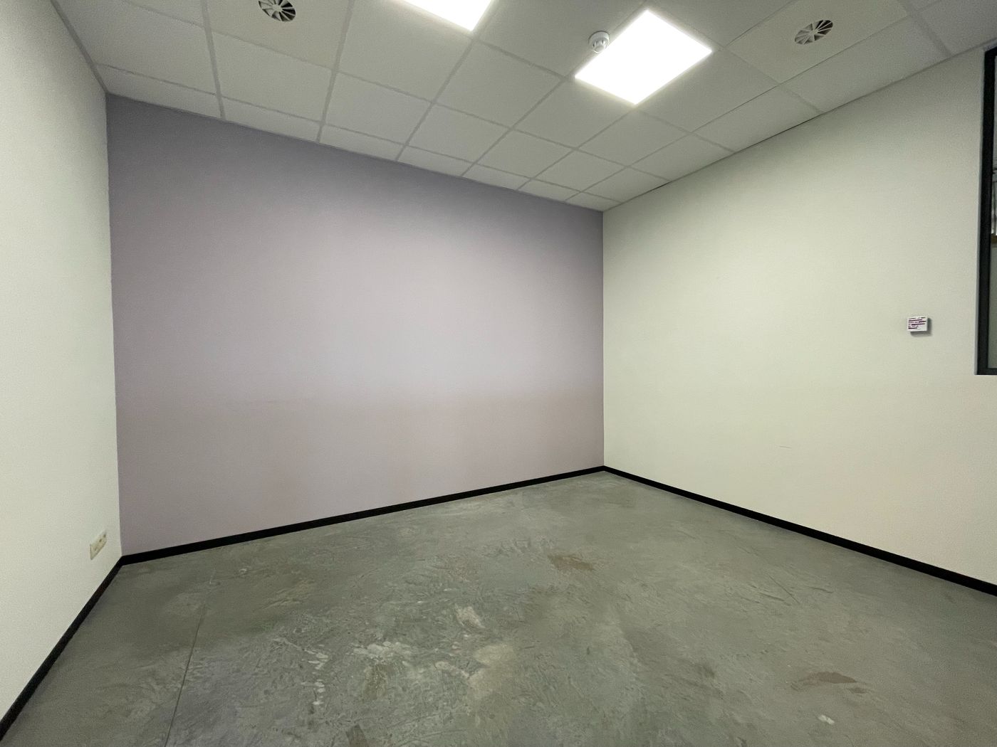 300 m² instapklare kantoren (Bijkomende lasten inbegrepen) - photo 5