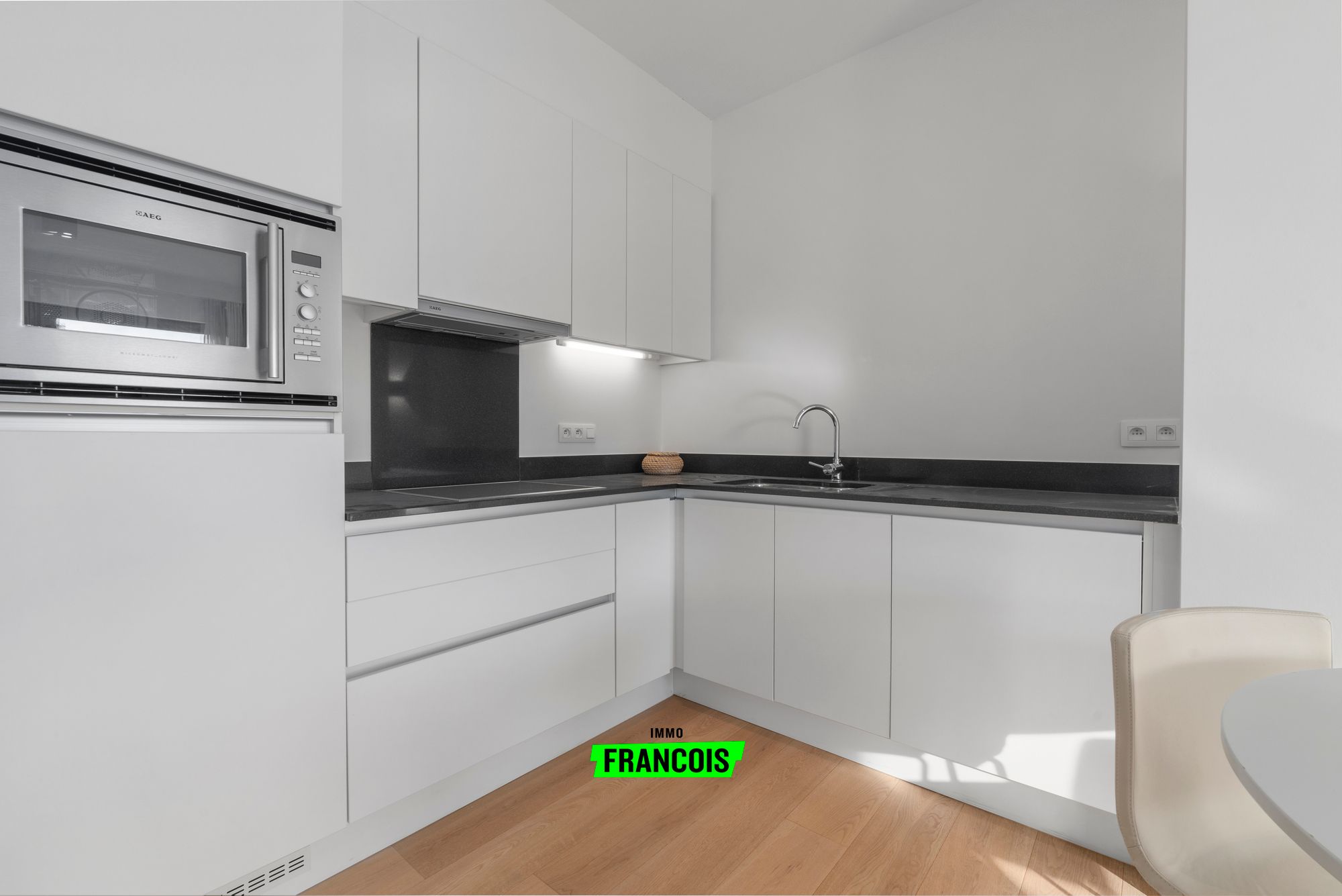 Luxueuze assistentiewoning in De Haan: een groene oase vlak bij zee - foto 4