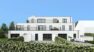 Jouw (investerings)woning in Maaseik<br /><br />In het centrum van Rotem - Dilsen aan de Rijksweg bevindt zich de Residentie “Valkennest”, een kleinschalig nieuwbouwproject met een uniek design bestaande uit 7 ruime 2-slaapkamerappartementen, elk met hun eigen charme.<br /><br />Deze appartementen werden volledig gebouwd volgens de meest recente energiezuinige BEN-normen. Door het gebruik van vloerverwarming, warmtepompen, een hoogwaardig ventilatiesysteem en uitstekende isolatie volgens de allerlaatste strenge normen zal je een uitmuntend wooncomfort ervaren. Ook de centrale ligging nabij de bakkers, winkels, apotheek, … is zeker een extra troef. <br />Dit project is in samenwerking met N78 Vastgoed. <br /><br />Appartement 1 = VERKOCHT<br /><br />Appartement 2<br />Appartement 2 is gelegen op het gelijkvloers en biedt 106m² bruto bewoonbare oppervlakte bestaande uit een inkomhal, apart gastentoilet, leefruimte met open keuken en een aparte bureau, berging, badkamer met douche, 2 slaapkamers en een terras. Aansluitend is er ook nog een tuin voorzien.<br />In de kelder kan je een ruime ondergrondse parkeergarage terugvinden met private kelderbergingen.<br /><br />Prijs<br />€ 308 212 exclusief de kosten, berging en parkeergarage<br /><br />Appartement 3<br />Appartement 3 is gelegen op het gelijkvloers en biedt 106m² bruto bewoonbare oppervlakte bestaande uit een inkomhal, apart gastentoilet, leefruimte met open keuken en een aparte bureau, berging, badkamer met douche, 2 slaapkamers en een terras. Aansluitend is er ook nog een ruime tuin voorzien.<br />In de kelder kan je een ruime ondergrondse parkeergarage terugvinden met private kelderbergingen.<br /><br />Prijs<br />€ 325 253 exclusief de kosten, berging en parkeergarage<br /><br />Appartement 4<br />Appartement 4 is gelegen op de eerste verdieping en biedt 92m² bruto bewoonbare oppervlakte bestaande uit een inkomhal, apart gastentoilet, leefruimte met open keuken, berging, badkamer met douche, 2 slaapkamers en een terras.<br />In de kelder kan je een ruime ondergrondse parkeergarage terugvinden met private kelderbergingen.<br /><br />Prijs<br />€ 267 641 exclusief de kosten, berging en parkeergarage<br /><br />Appartement 5<br />Appartement 5 is gelegen op de eerste verdieping en biedt 93m² bruto bewoonbare oppervlakte bestaande uit een inkomhal, apart gastentoilet, leefruimte met open keuken, berging, badkamer met douche, 2 slaapkamers en een terras.<br />In de kelder kan je een ruime ondergrondse parkeergarage terugvinden met private kelderbergingen.<br /><br />Prijs<br />€ 276 366 exclusief de kosten, berging en parkeergarage<br /><br />Appartement 6<br />Appartment 6 is gelegen op de eerste verdieping en biedt 96m² bruto bewoonbare oppervlakte bestaande uit een inkomhal, apart gastentoilet, leefruimte met open keuken, berging, badkamer met douche, 2 slaapkamers en een terras.<br /><br />In de kelder kan je een ruime ondergrondse parkeergarage terugvinden met private kelderbergingen.<br /><br />Prijs<br />€ 284 546 exclusief de kosten, berging en parkeergarage<br /><br />Penthouse<br />Appartement 7 of het penthouse is gelegen op de tweede verdieping en biedt 144m² bruto bewoonbare oppervlakte bestaande uit een inkomhal, apart gastentoilet, leefruimte met open keuken, berging, badkamer met douche, 2 slaapkamers en twee terrassen.<br />In de kelder kan je een ruime ondergrondse parkeergarage terugvinden met private kelderbergingen.<br /><br />Prijs<br />€ 444 620 exclusief de kosten, berging en parkeergarage<br /><br />Lanceringsactie: betaal de aankoop van je appartement bij de verhuis.<br /><br />Meer info of wens je de appartementen zelf te ontdekken? Bel ons op 011/450 280. <br /><br />Dit project is in samenwerking met N78 Vastgoed.<br /><br />Status verkoop<br />Beschikbaar: appartement 2, 3, 4, 5, 6, penthouse<br />Verkocht: appartement 1<br />