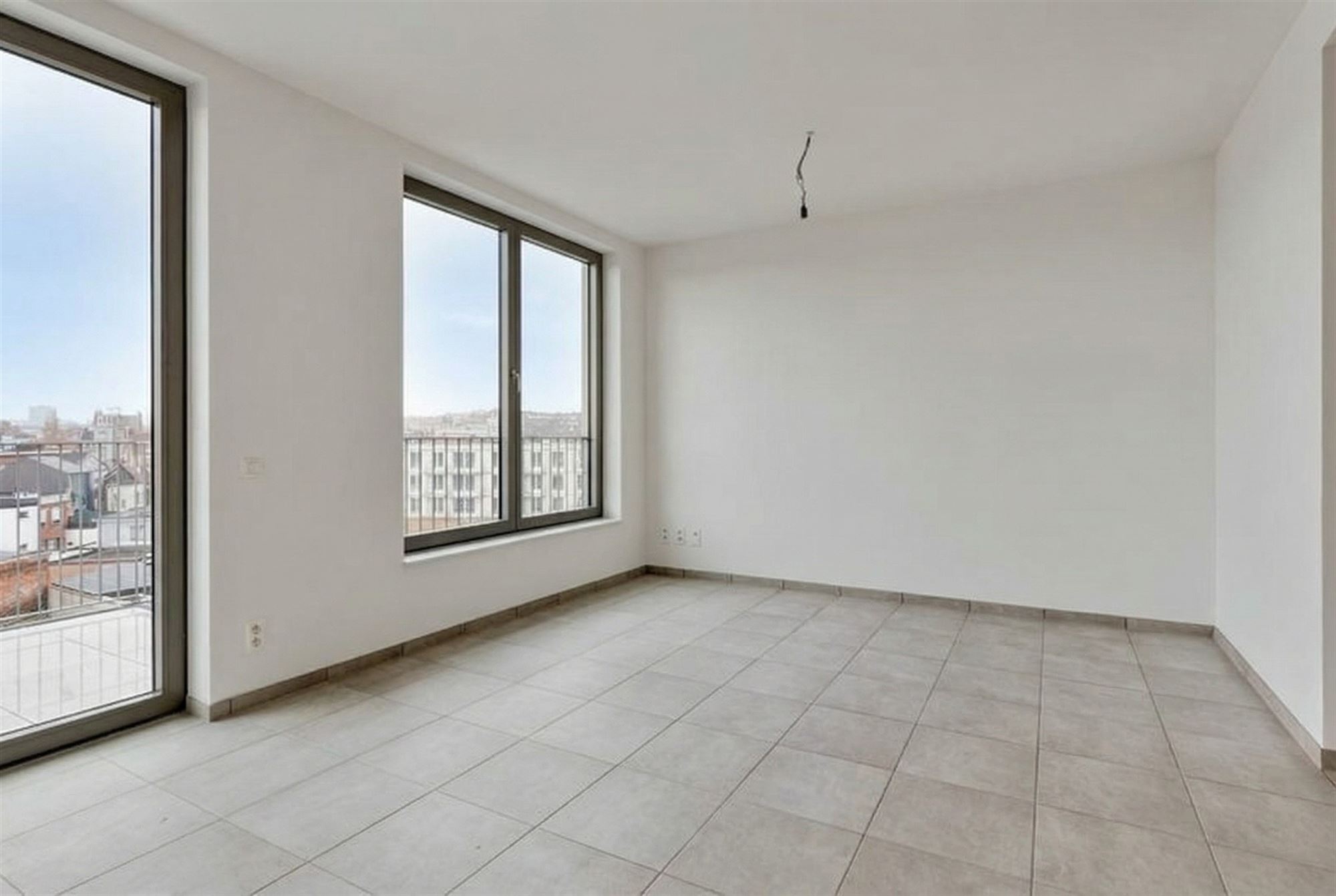 COMFORTABEL APP. MET 1 SLK, TERRAS &amp; PARKEERGELEGENHEID  - foto 3