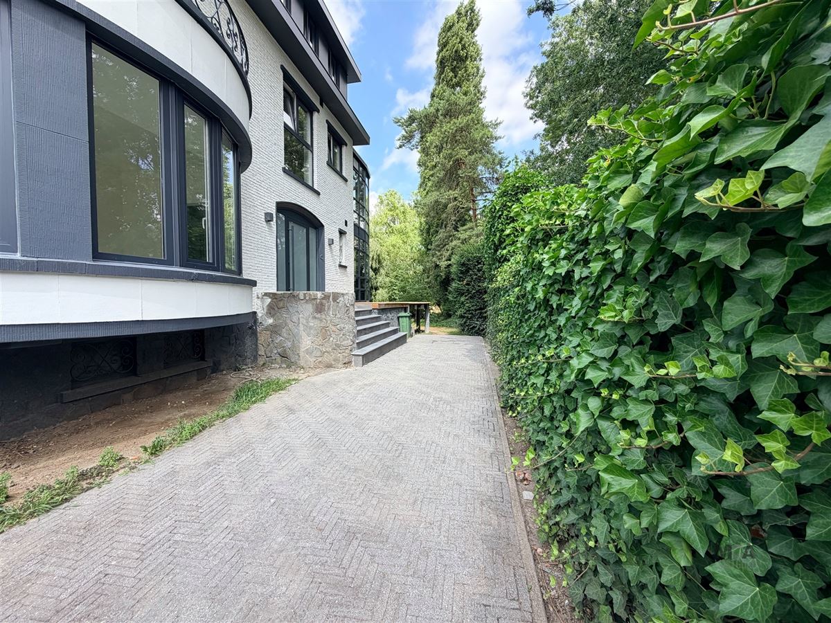 Maison à vendre à Hasselt avec 5 chambres - photo 2