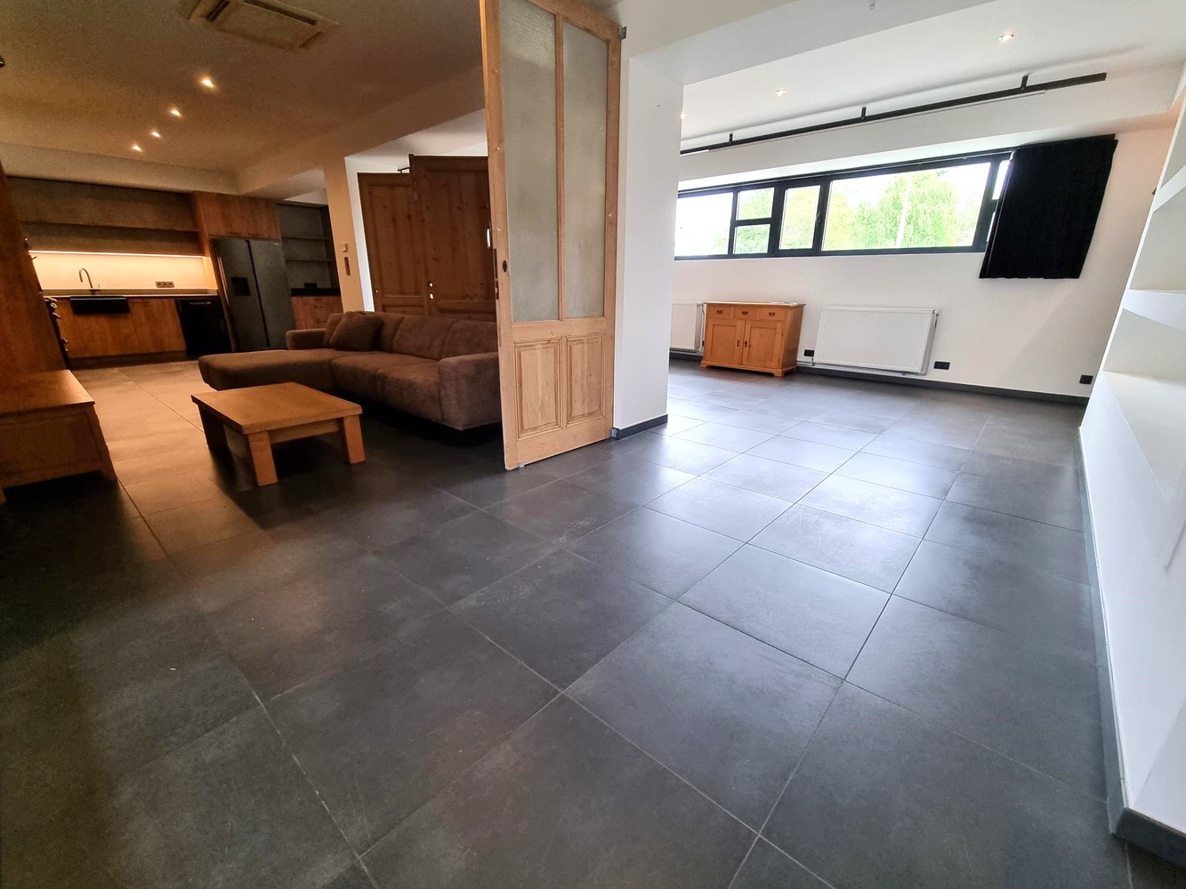 Appartement met gescheiden praktijkruimte - volledig gelijkvloers – 248 m² - foto 4