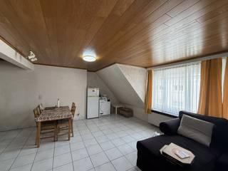 Comfortabel appartement met 2 slaapkamers, terras en autostaanplaats.