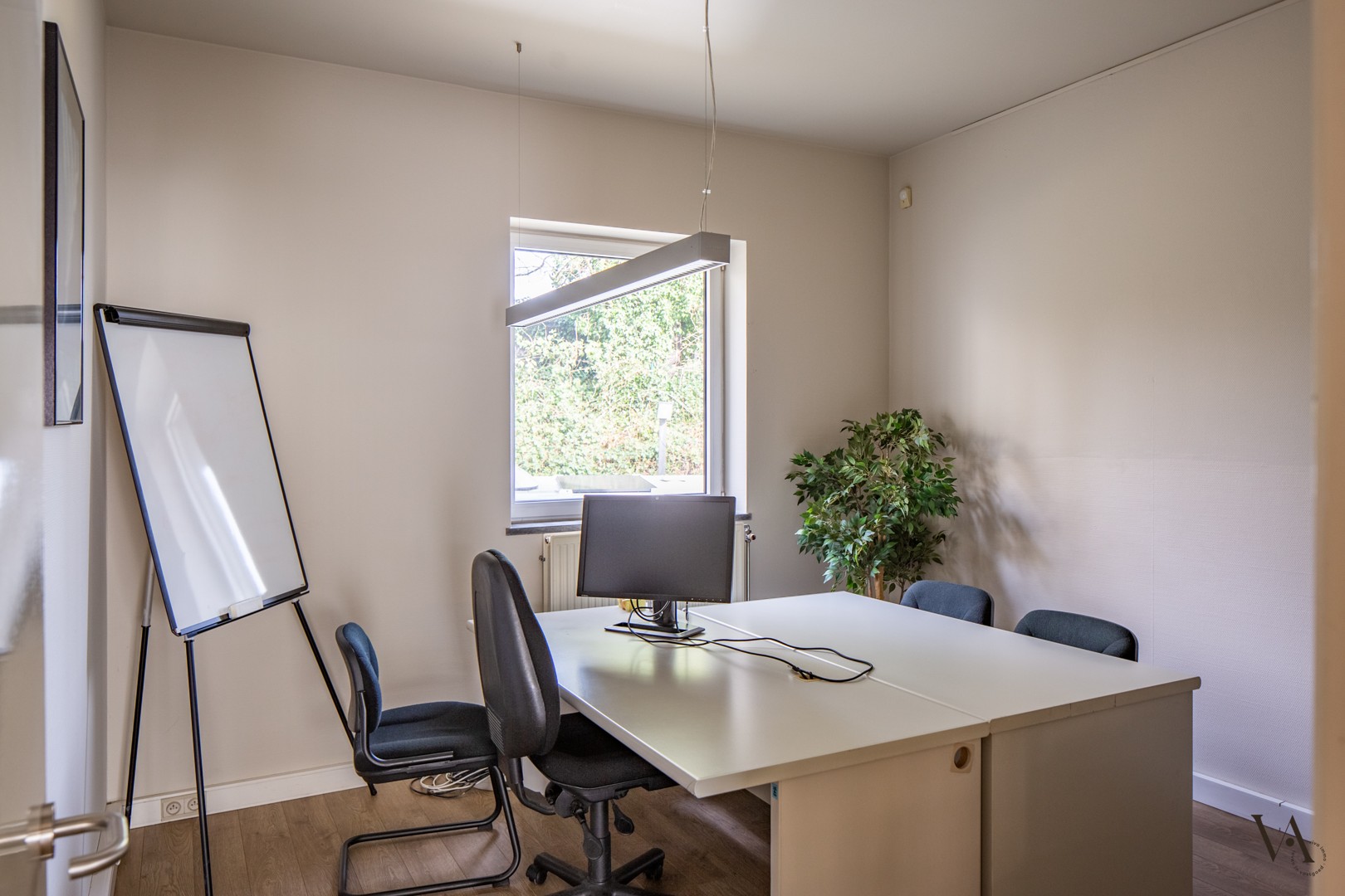 Commercial for rent in Leuven - photo 5