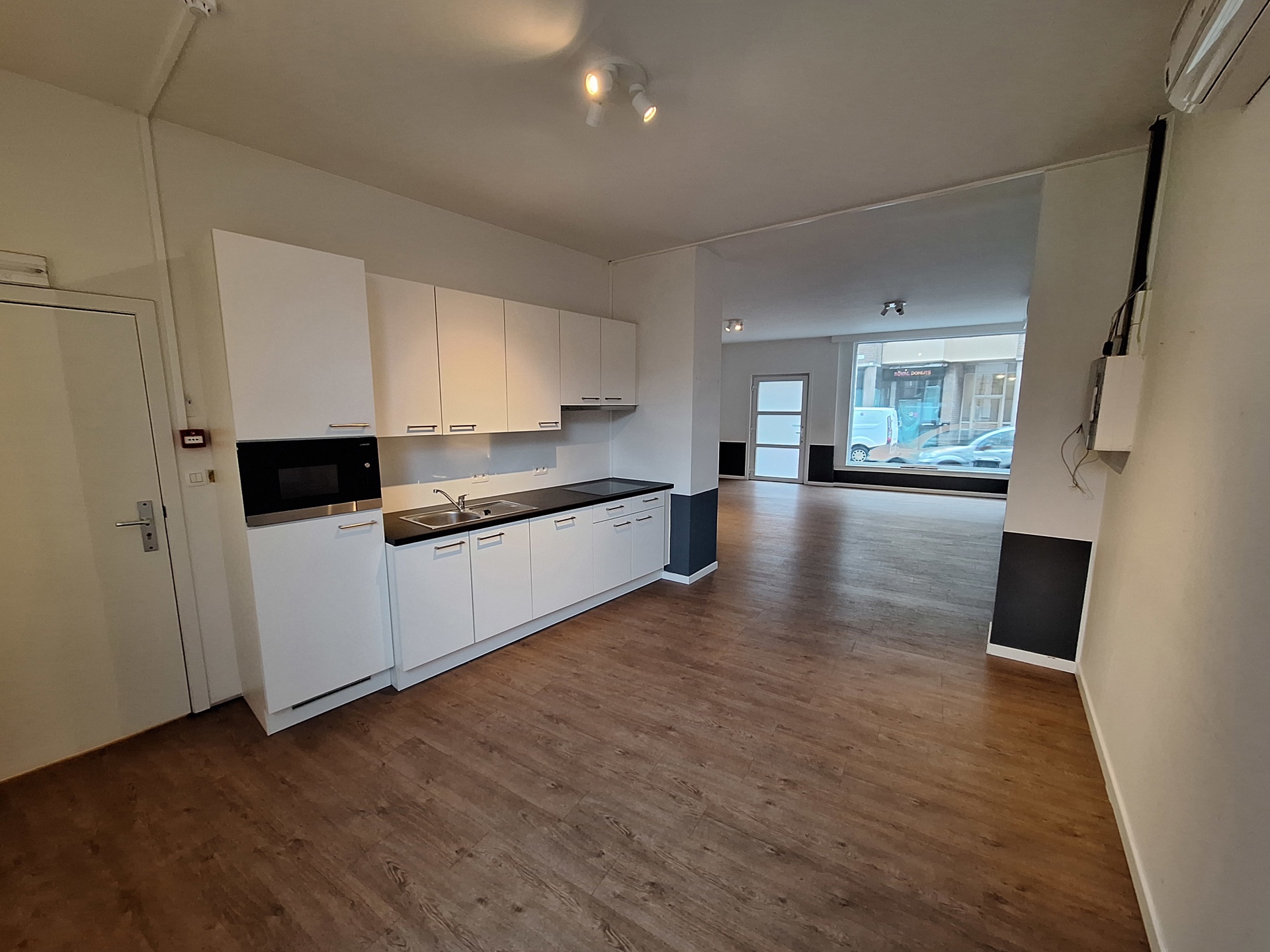 Commercial à louer à Turnhout - photo 5