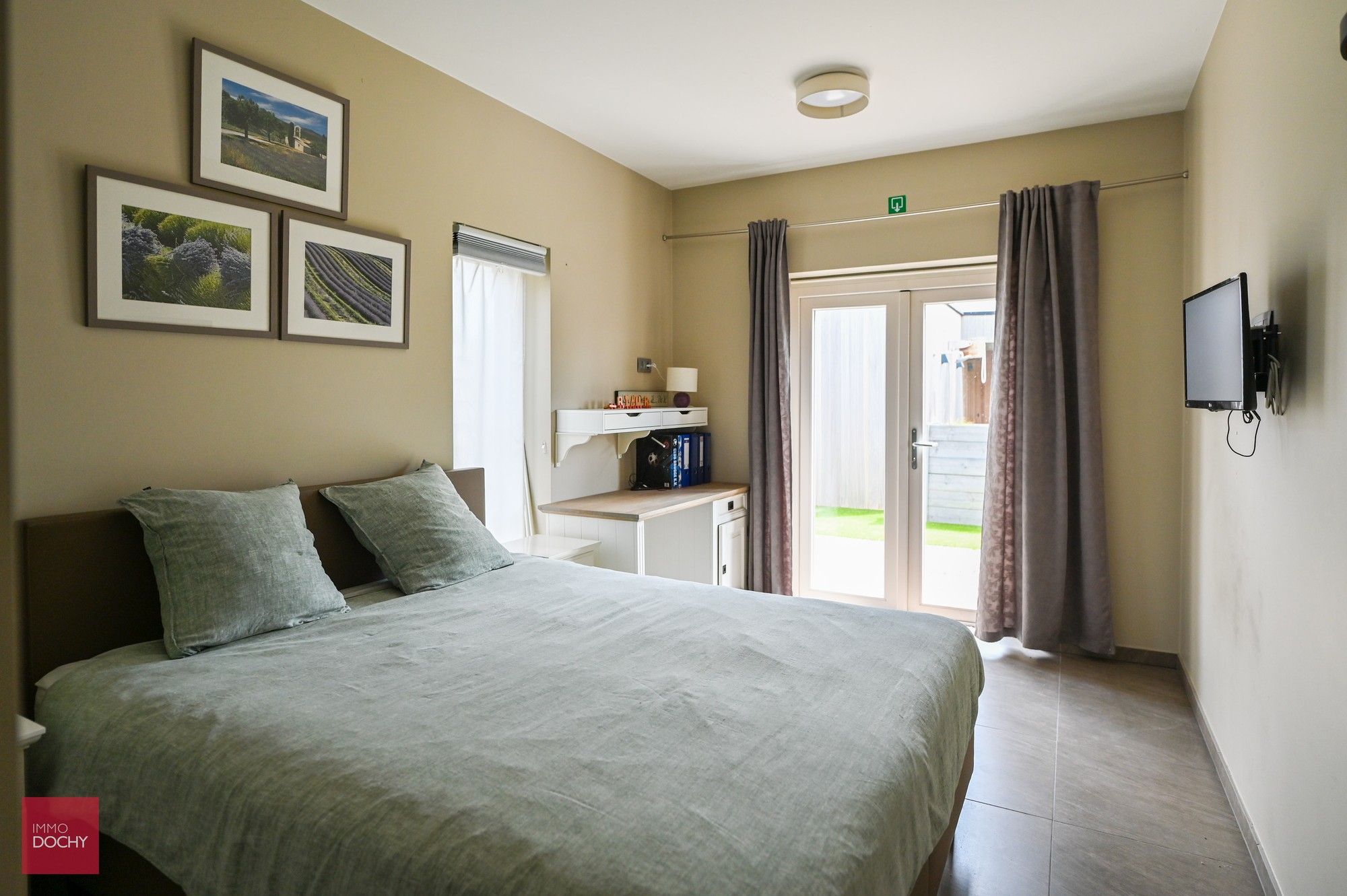 Mooie alleenstaande energiezuinige woning (A-label) met alle comfort en discretie - photo 4